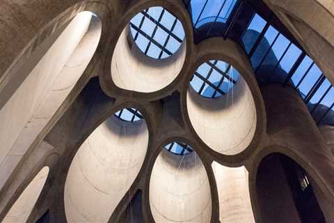 How Website Silo Architecture Enhances Internal Linking Efficiency